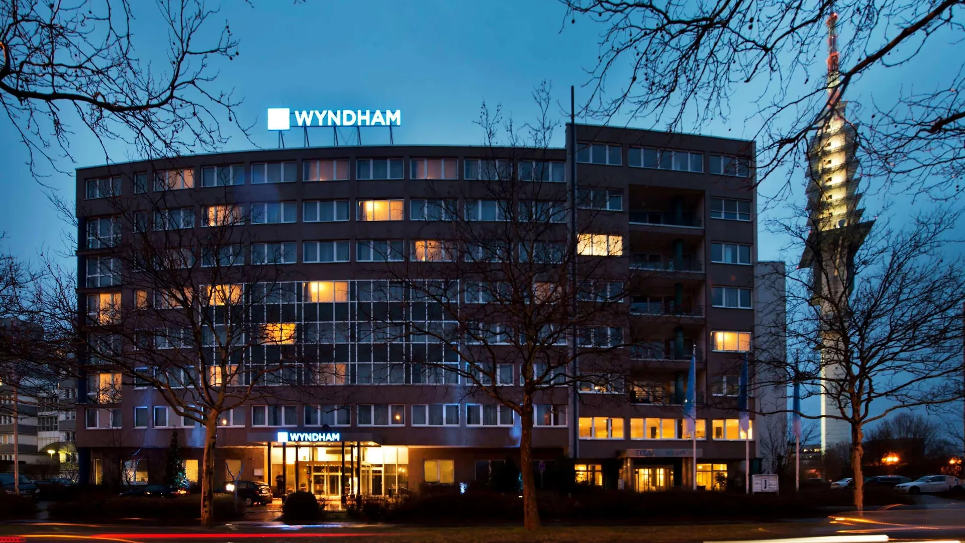 Wyndham Hannover Atrium 4*,  Germany